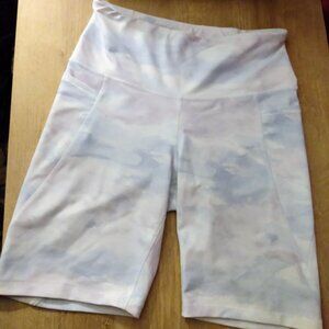 *last chance before donation* Pastel watercolor high-rise bike shorts
